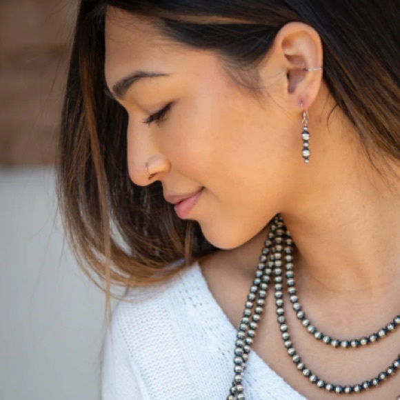 Colorado Jo Triple Strand Navajo Pearls - OS - Picture 8 of 8